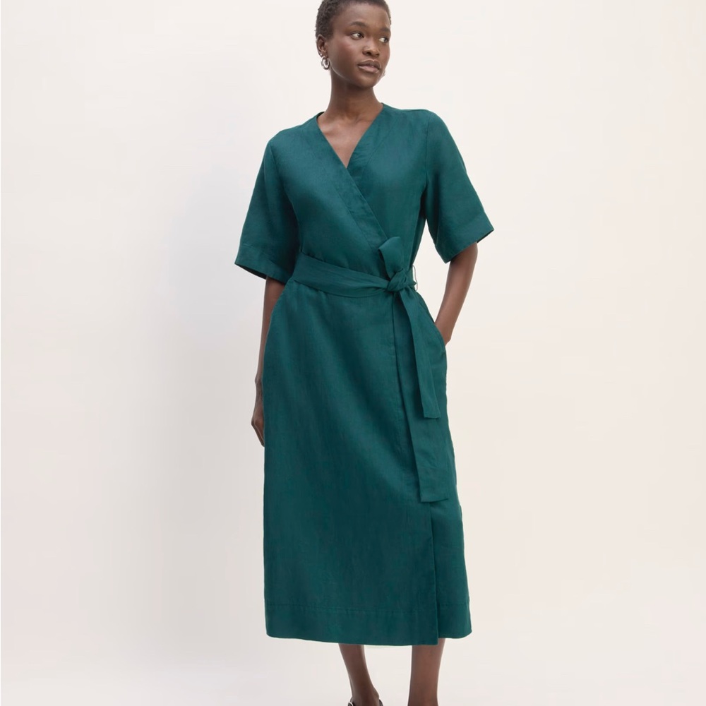 The Wrap Dress in Linen, dark sea, size small